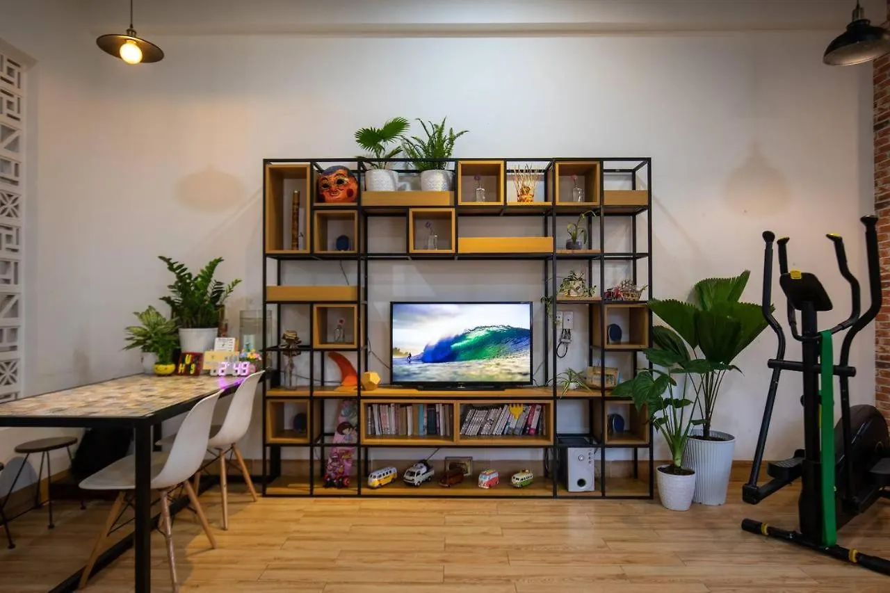 Vungtau Surf House - Hostel Surf Camp Vung Tau